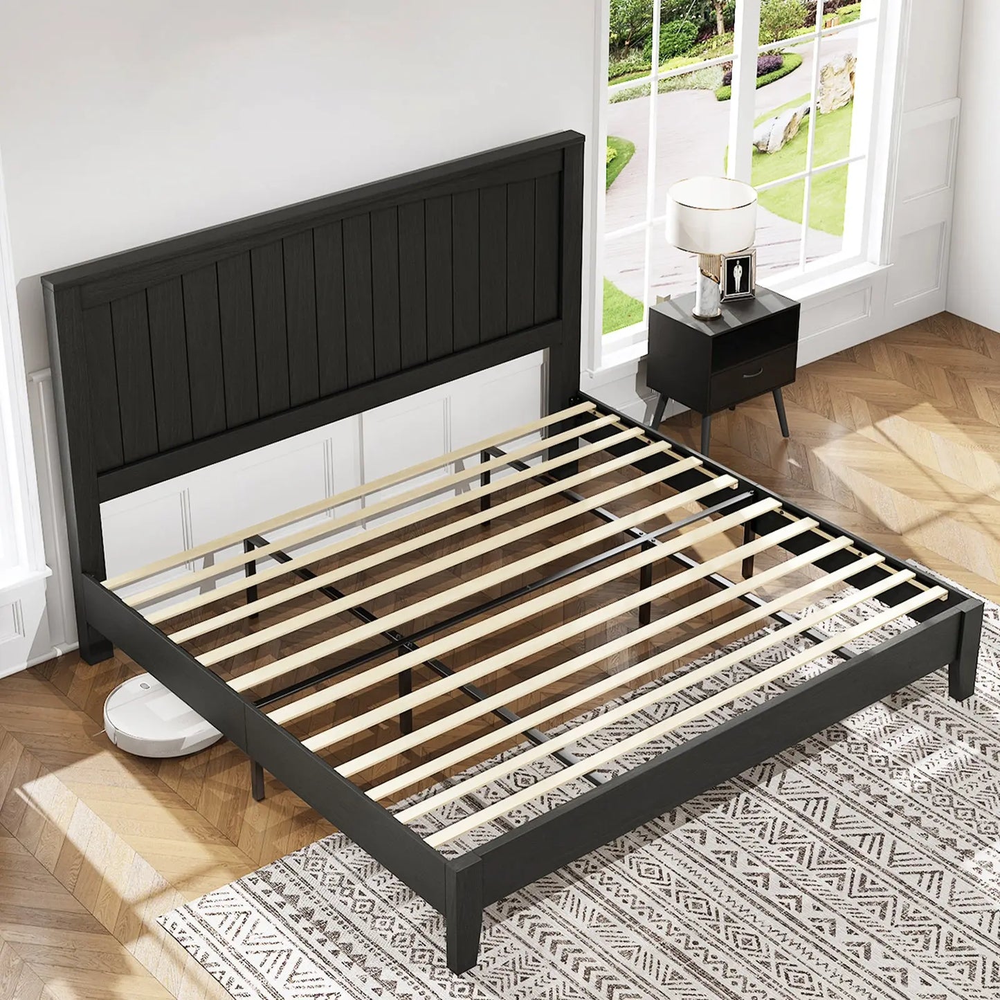 Sanderson Solid Wood Bed Frame Amerlife King / Black